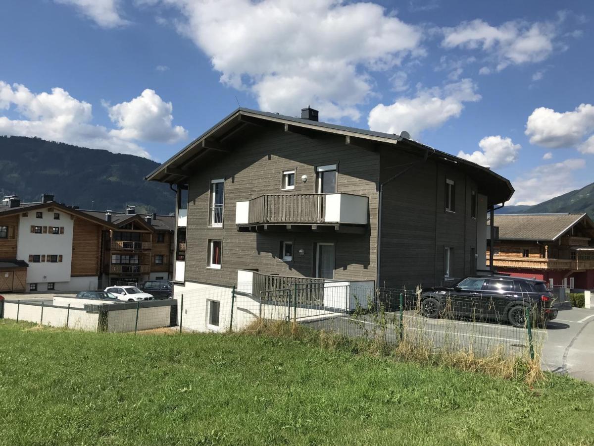 Apartment Adler Resort By Alpin Rentals - Incl Summercard Kaprun Esterno foto